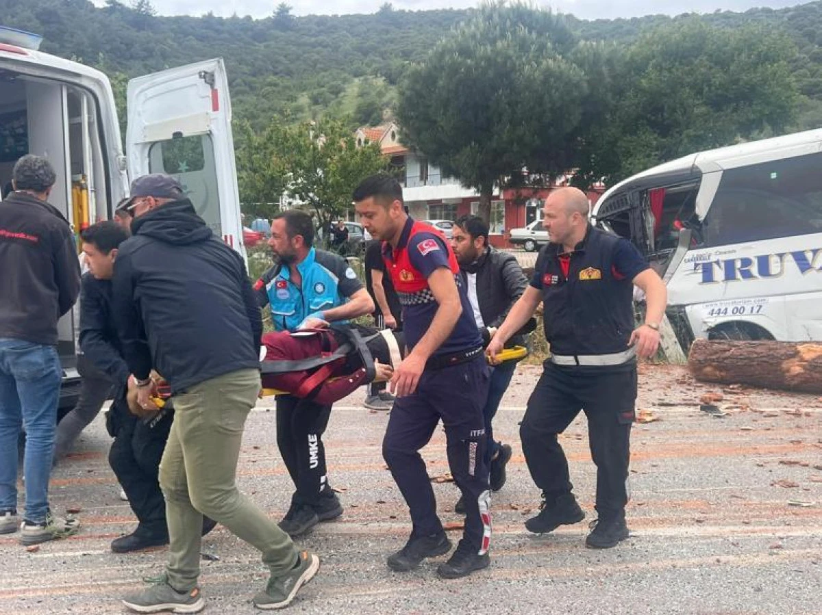 Çanakkale’de Zincirleme Kaza: 8 Ölü, 20 Yaralı