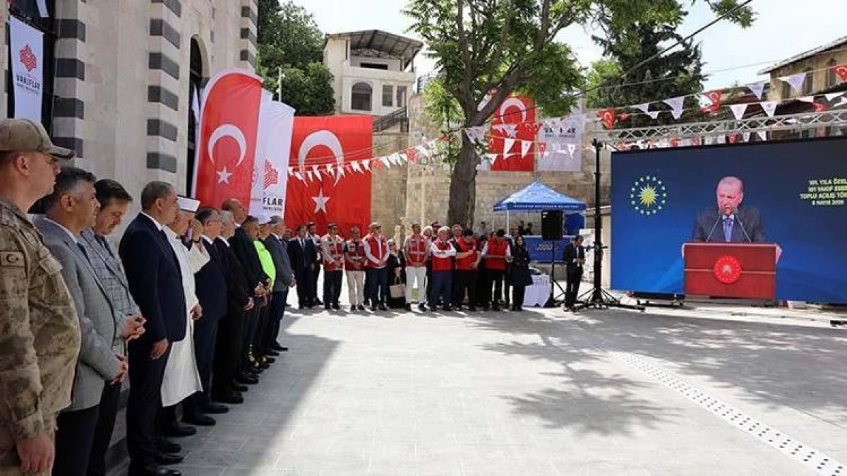 Depremde Hasar Gören Kurtuluş Camii Yeniden İbadete Açıldı