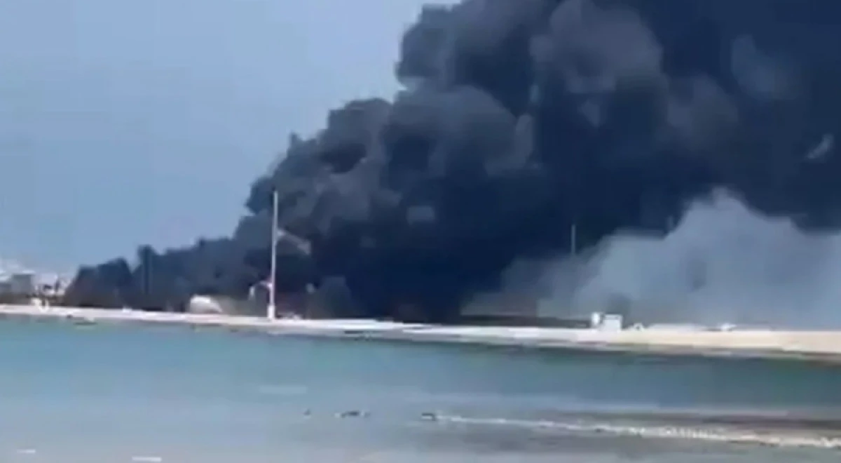 İran’da Metanol Yüklü Gemide Patlama: 3 Ölü, 10 Yaralı