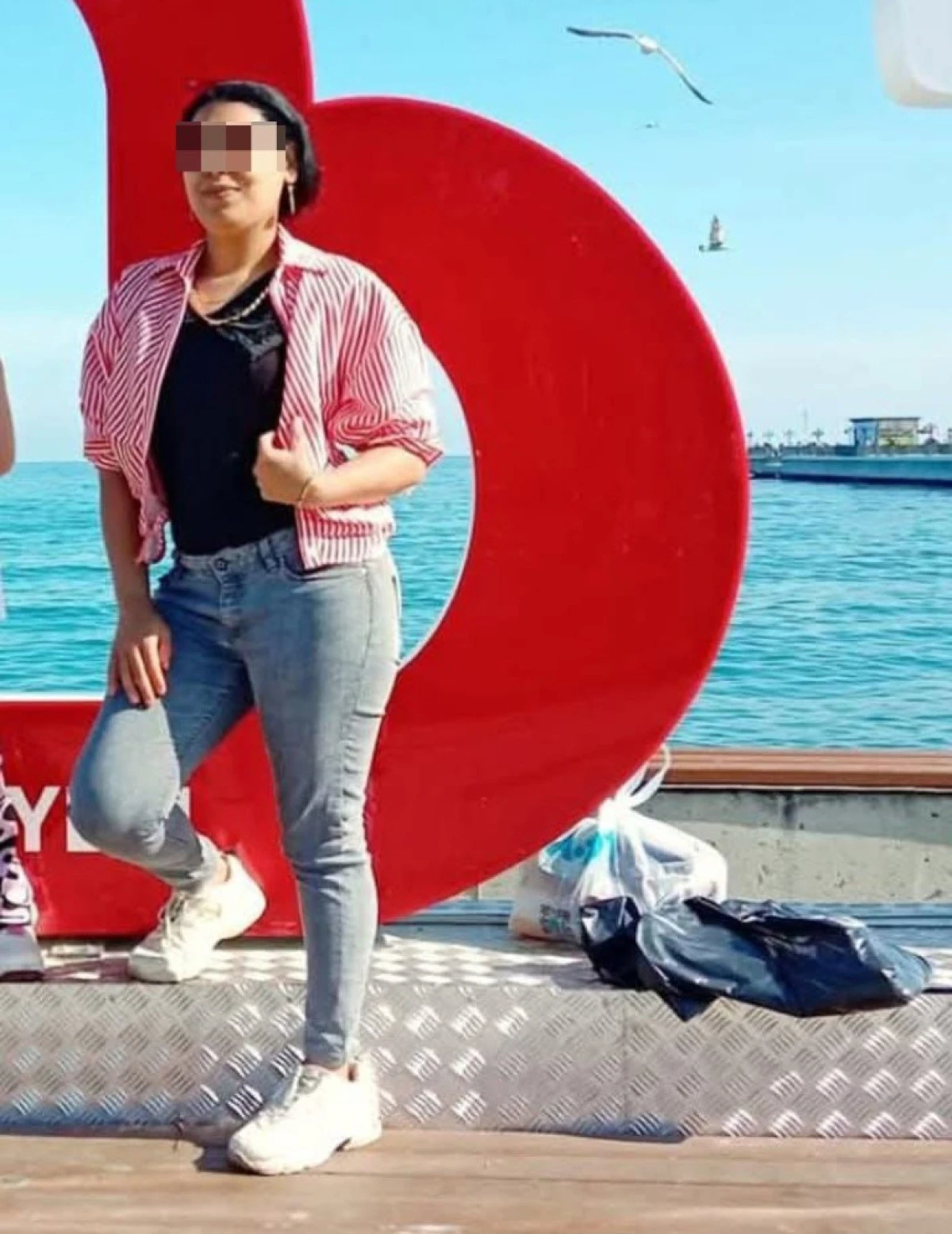 Tekirdağ’da komşusunu boğazından bıçaklayıp altınlarını çaldı