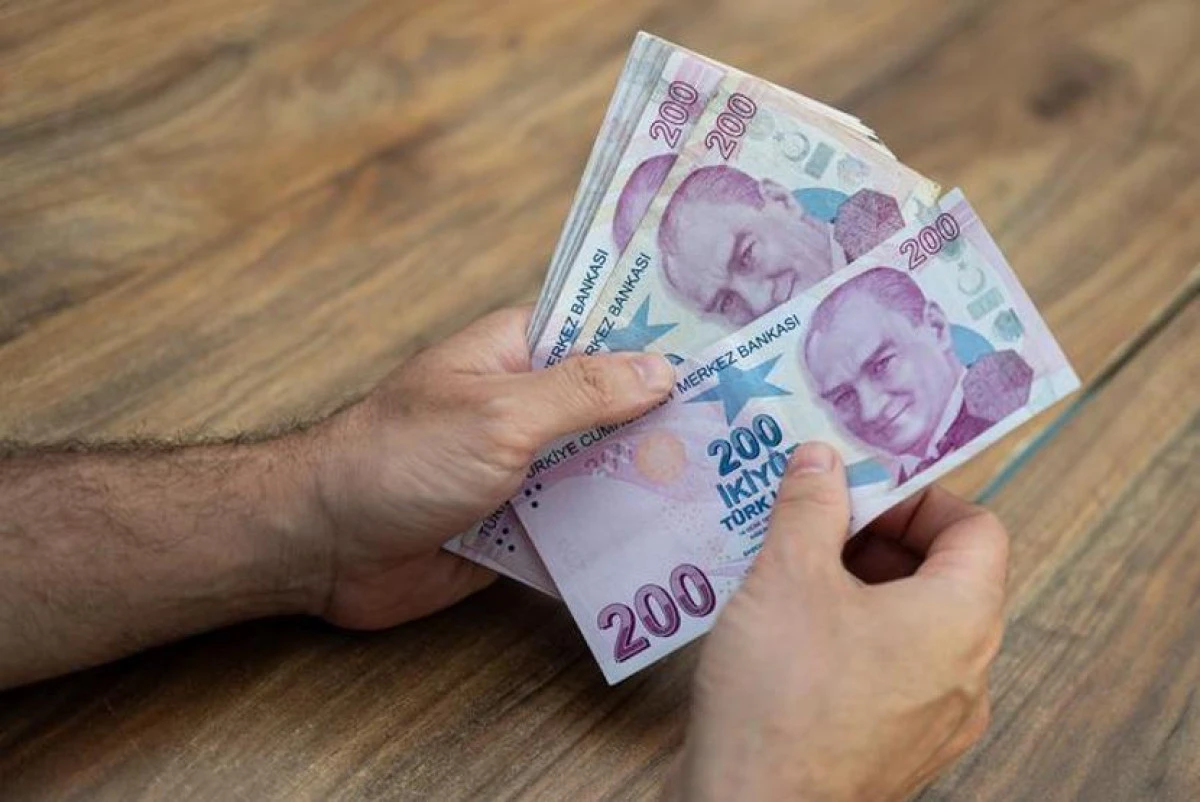 Zamlı Emekli Maaşları Ne Zaman Yatacak? İşte Gün Gün Takvim!